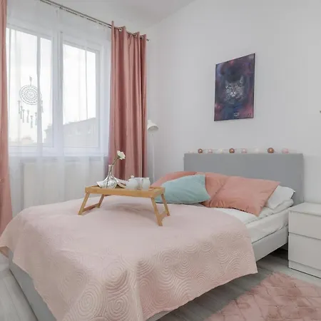 Spacious Grunwaldzka 77 Wrzeszcz By Renters *